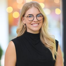 Georgia Shorland, Sales representative