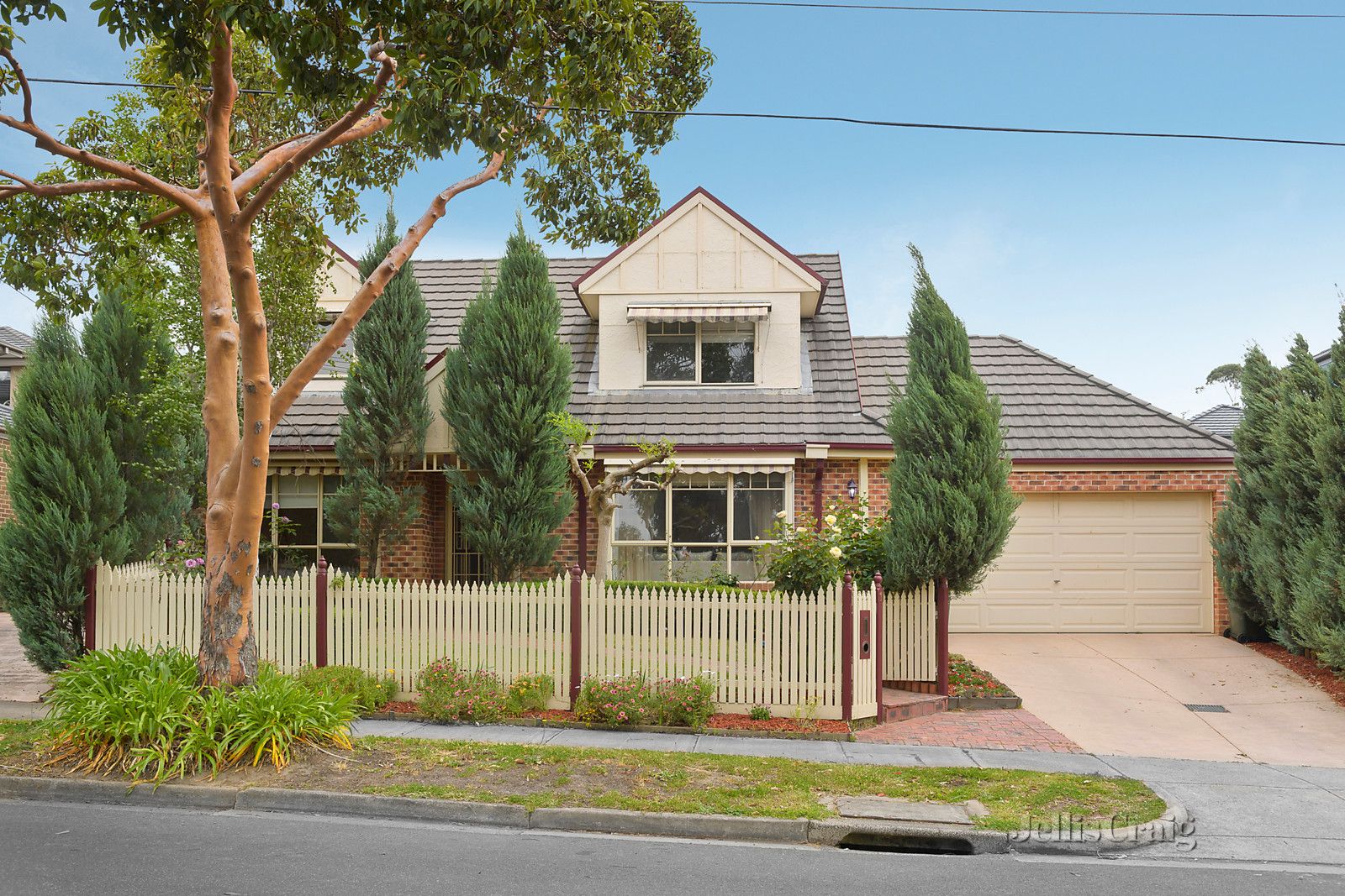 1/12 Wooddale Grove, Mitcham VIC 3132, Image 0