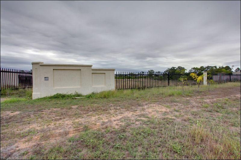 1 South Beck Drive, RASMUSSEN QLD 4815, Image 0