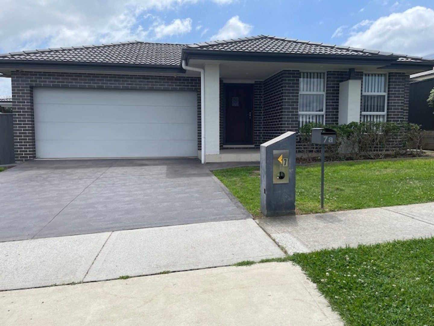 4 bedrooms House in 7 Morrison Road APPIN NSW, 2560