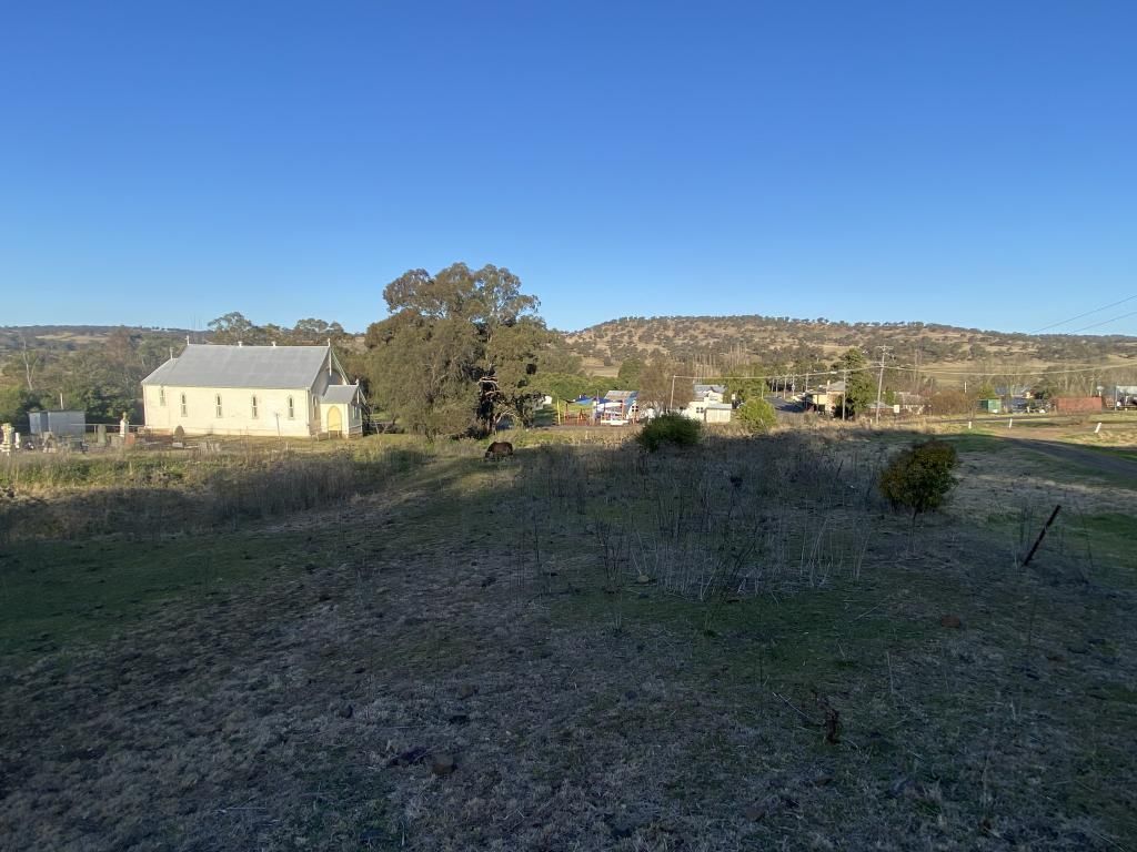 2 Buccleugh Street, Cassilis NSW 2329, Image 2