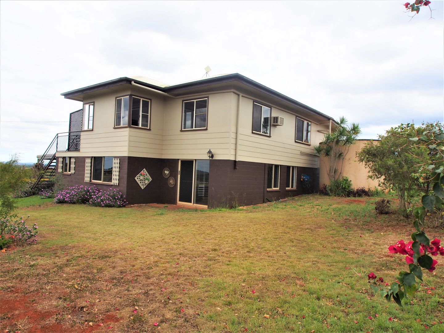 96 SOUTH ISIS ROAD, South Isis QLD 4660, Image 2