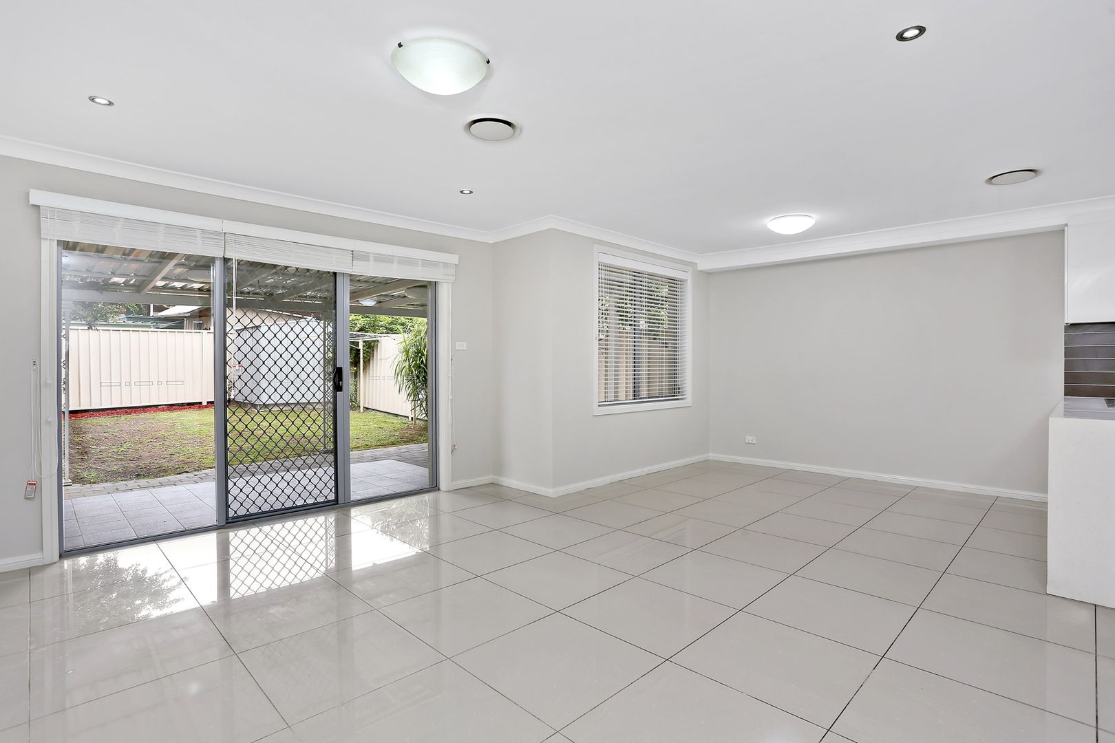 12 Daley Street, Pendle Hill NSW 2145, Image 2