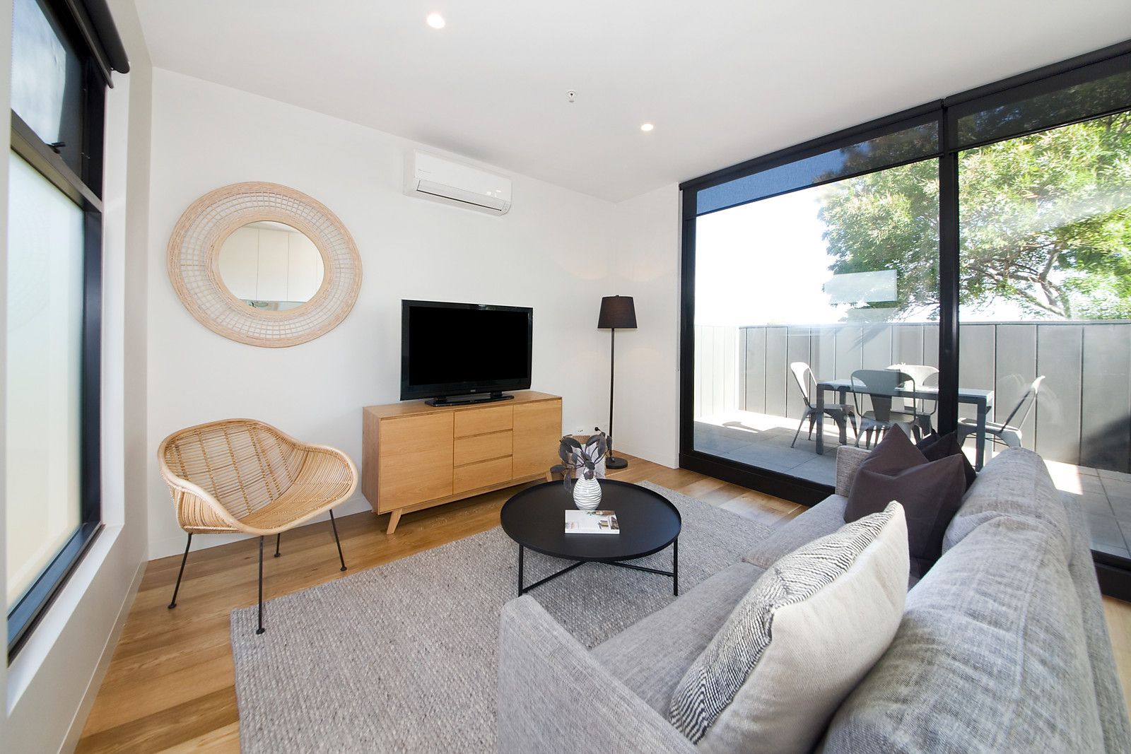 202/573 High Street, Prahran VIC 3181, Image 2