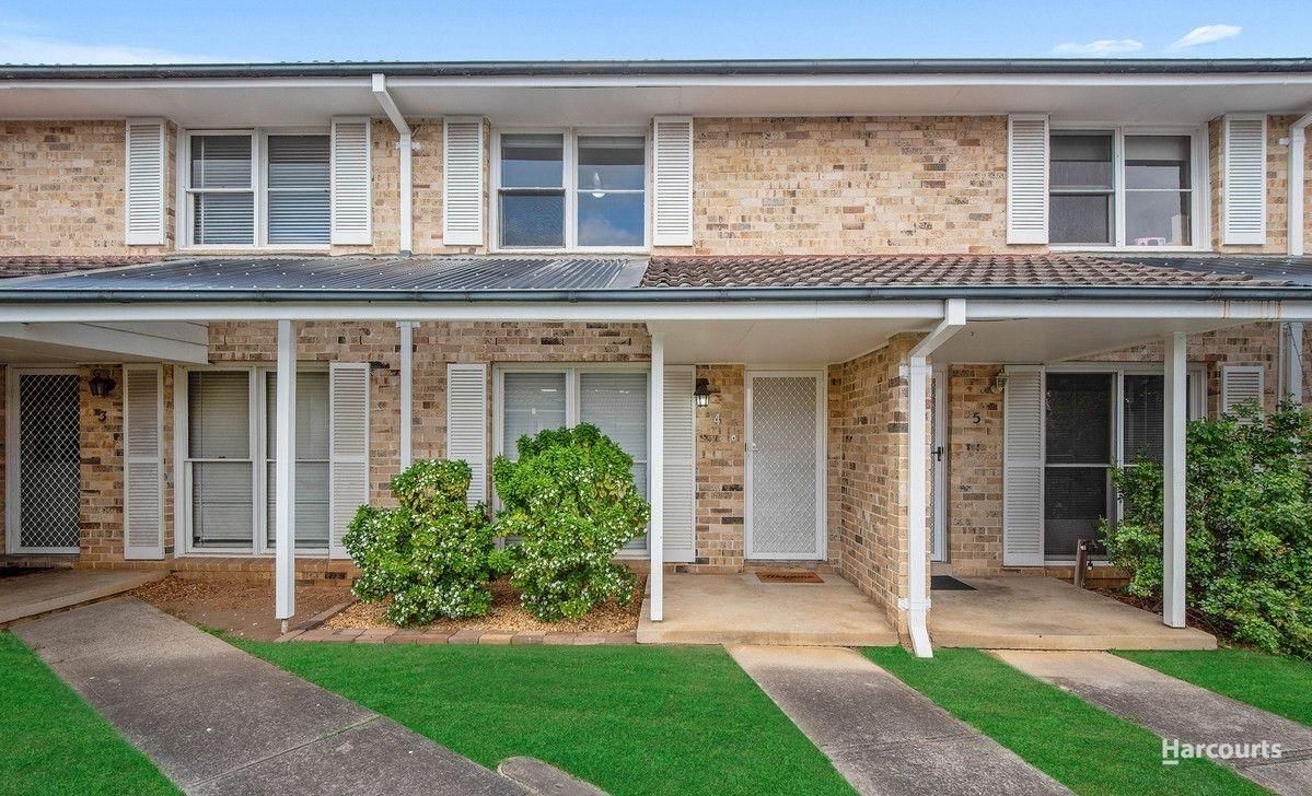 2 bedrooms House in 4/21 Gloucester Street MACQUARIE FIELDS NSW, 2564