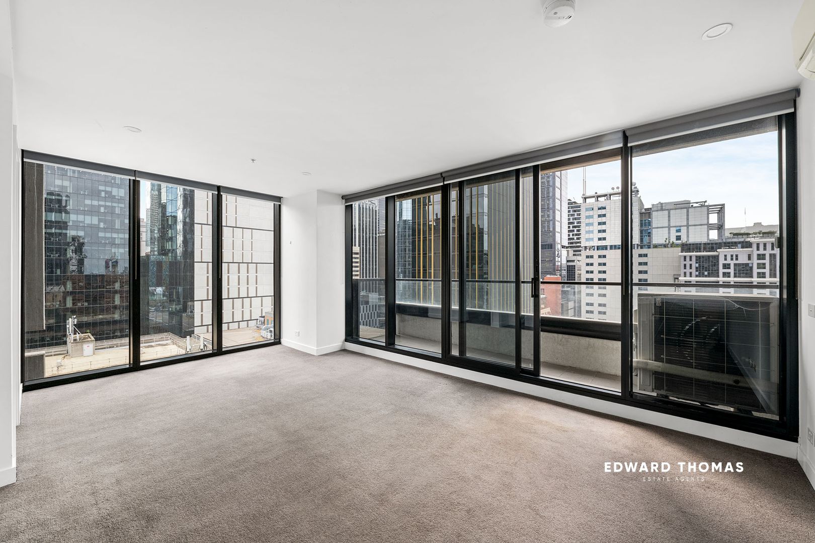 1702/7 Katherine Place, Melbourne VIC 3000, Image 2