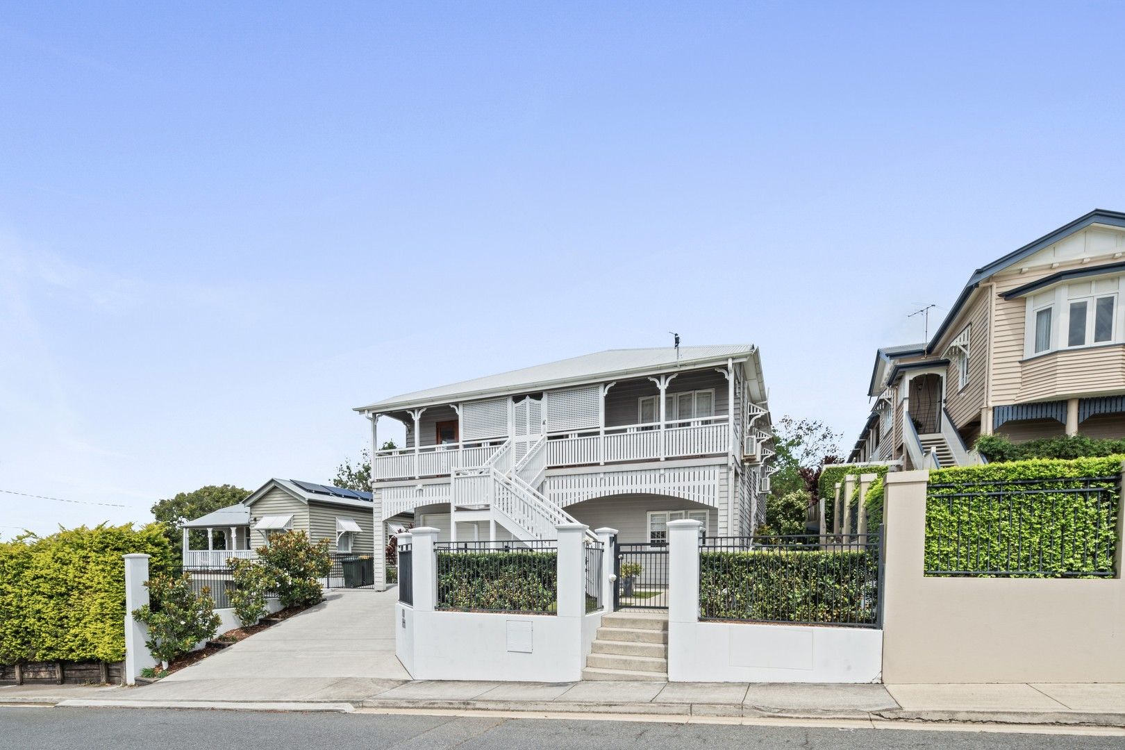 5 bedrooms House in 204 Wilston Road NEWMARKET QLD, 4051