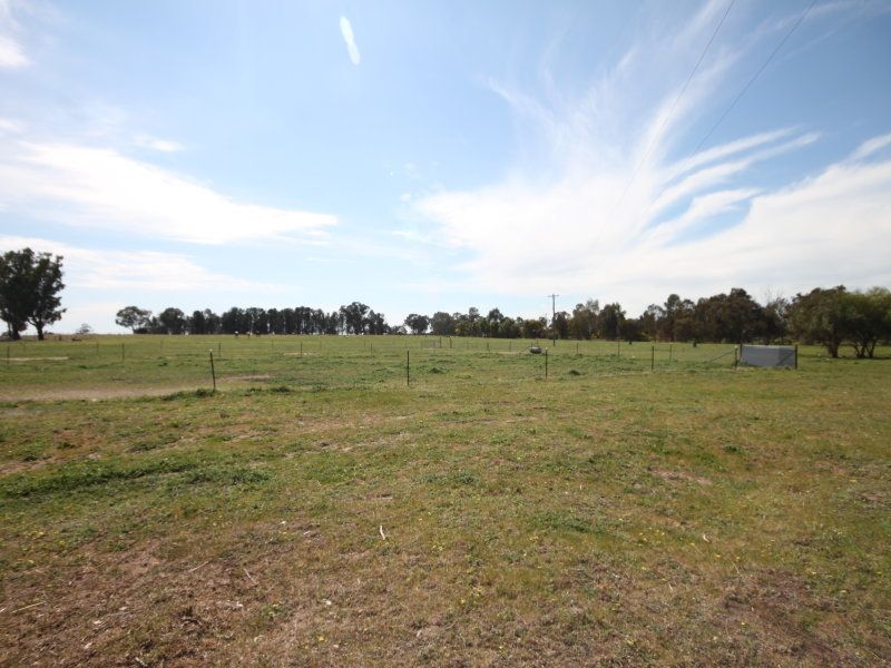 42 Cleek Street, CURRAWARNA NSW 2650, Image 2