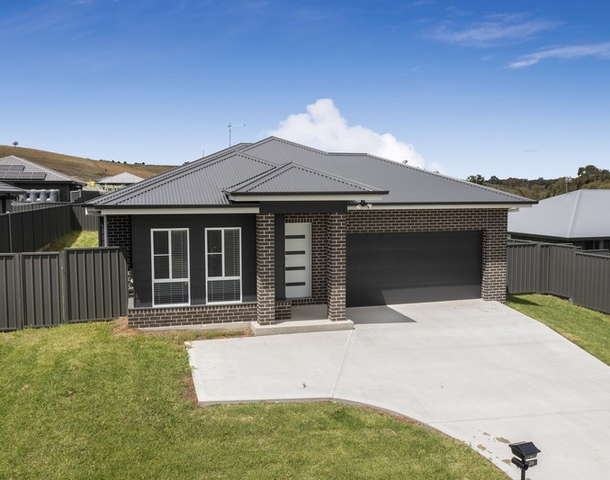 28 Cookes Road, Armidale NSW 2350