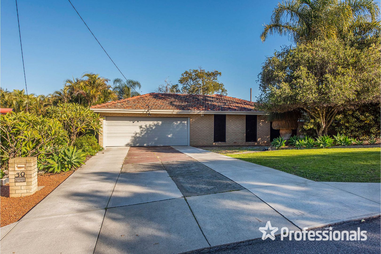 30 Benjafield Way, Hamersley WA 6022 House For Rent 600 Domain