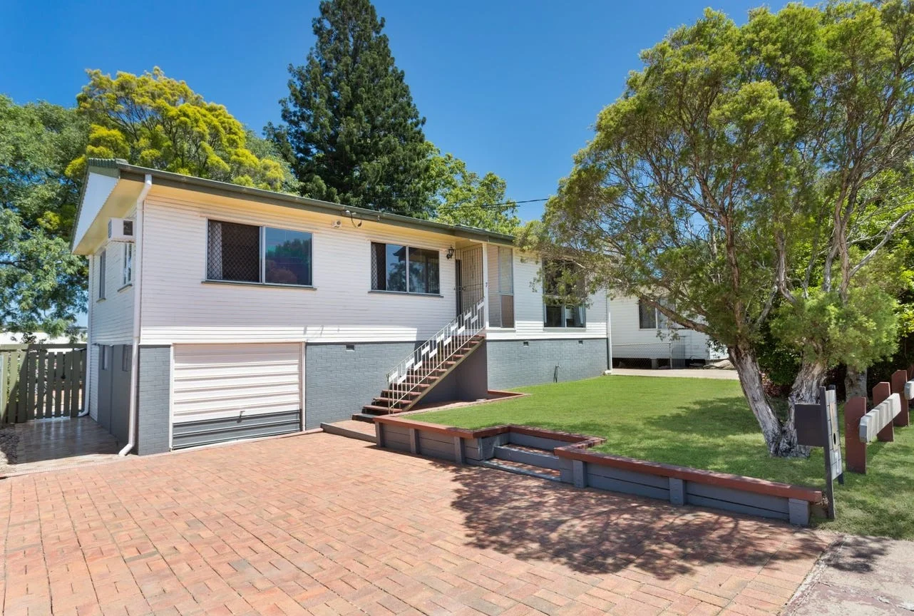 Primary image of 7 Heather St, Silkstone QLD 4304