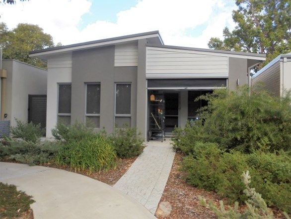 44 Whimbrel Crescent, Coodanup WA 6210, Image 0