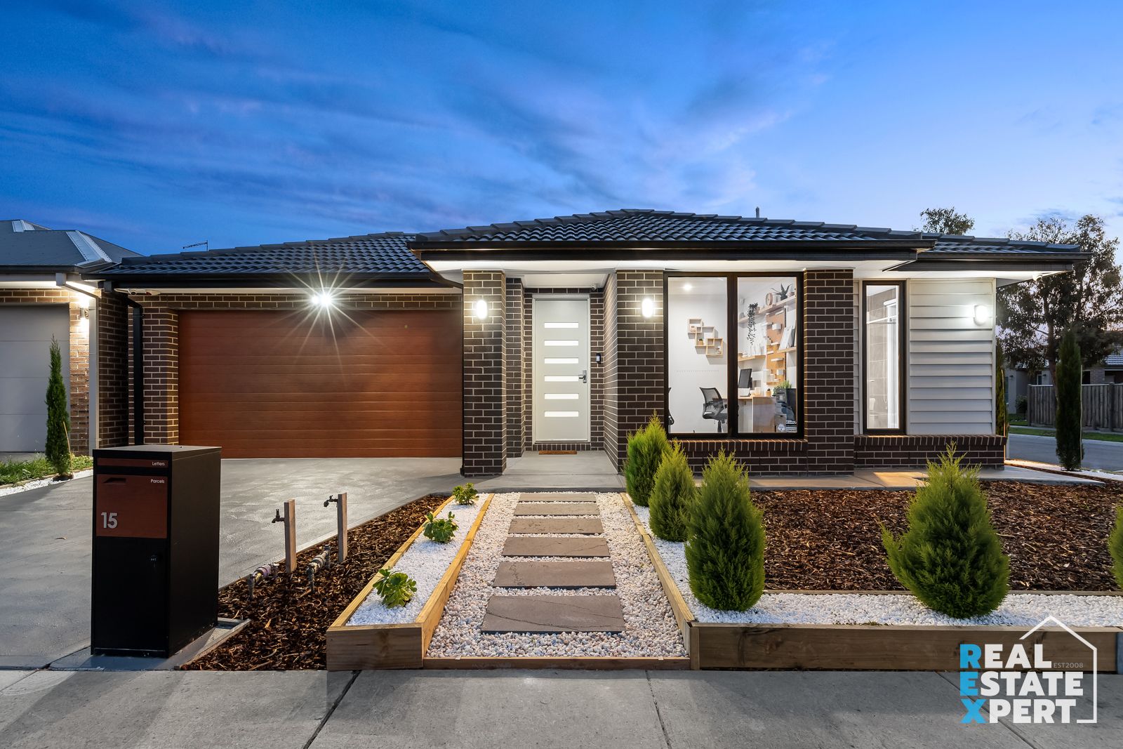 15 Rowling Drive, Officer VIC 3809, Image 0