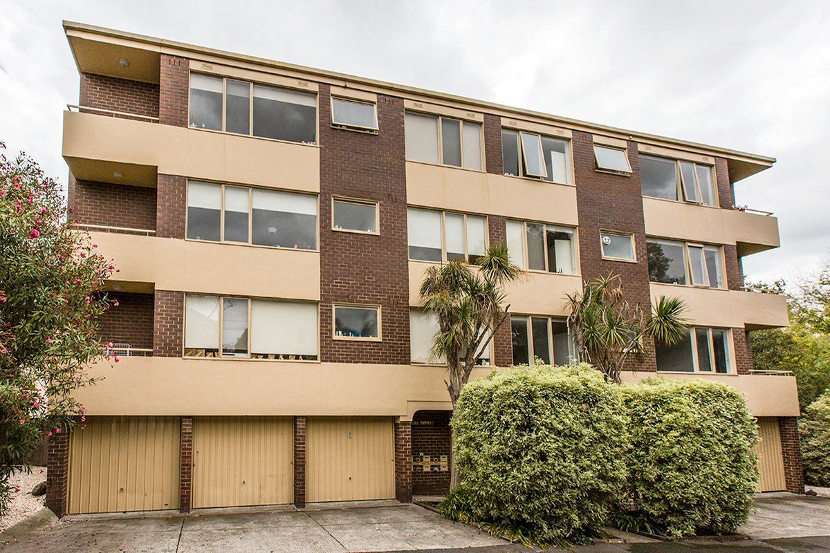 3/35 Clara Street, South Yarra VIC 3141 Apartment For Rent 350