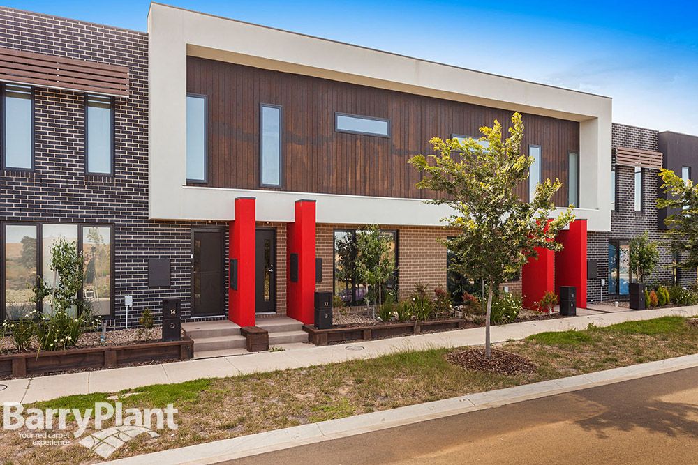3 bedrooms House in 12 Luna Way POINT COOK VIC, 3030