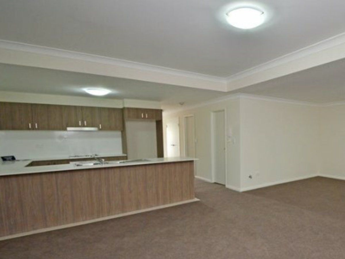 2/48-52 Warby Street, Campbelltown NSW 2560, Image 2