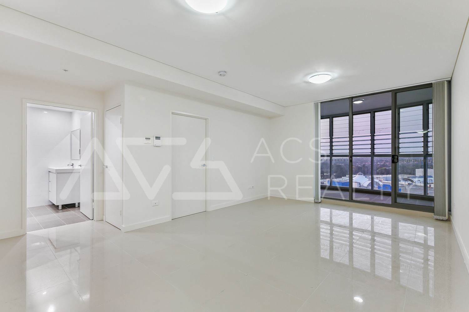 1 bed/1 Crane Road, Castle Hill NSW 2154, Image 2