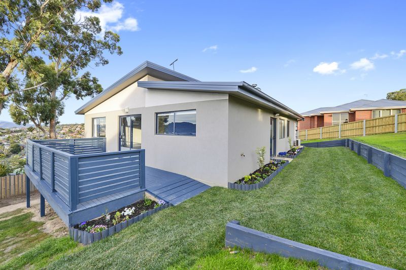 16 Donald Court, Glenorchy TAS 7010, Image 0