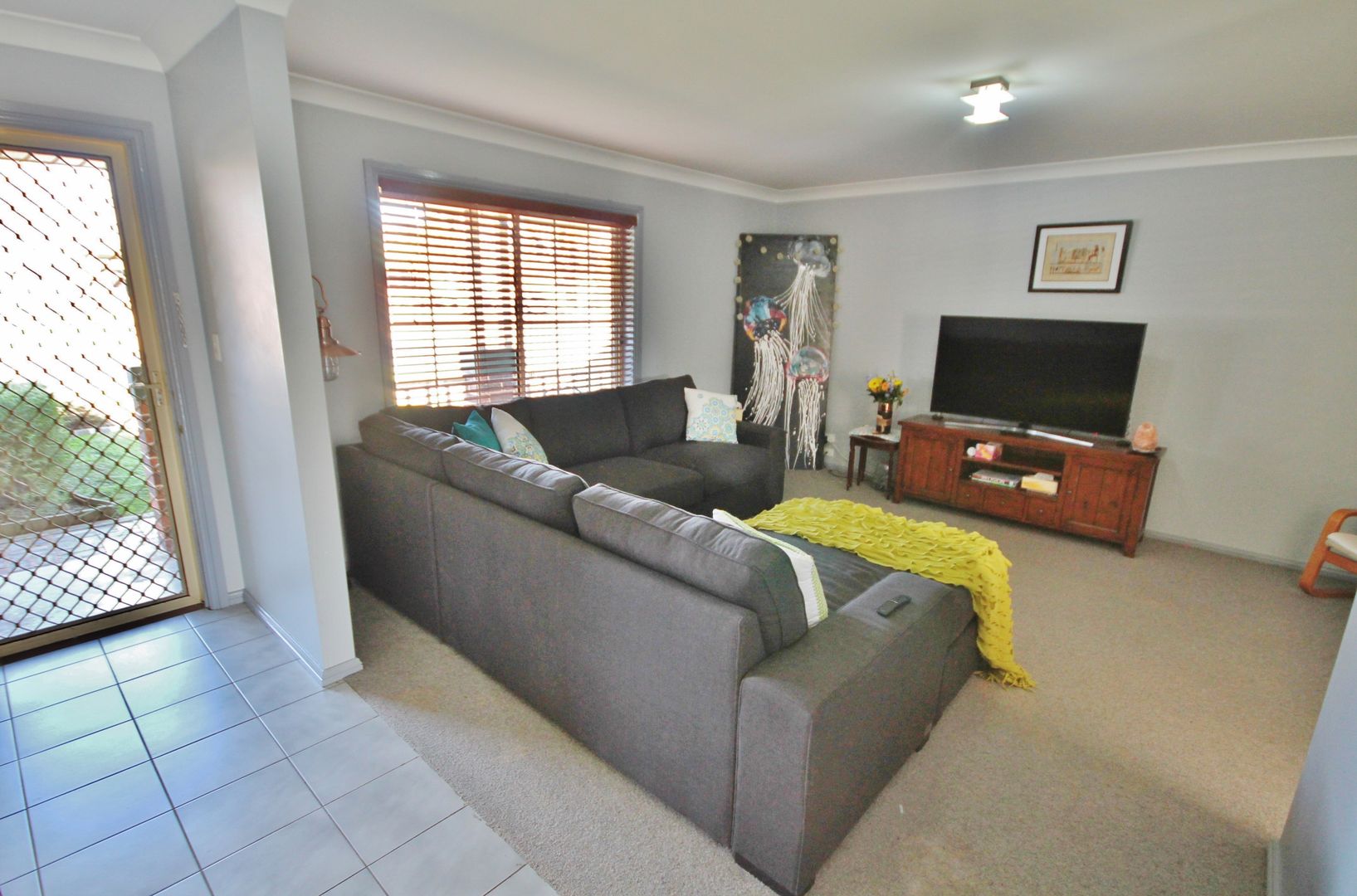 7/23 Binalong Street, Young NSW 2594, Image 2