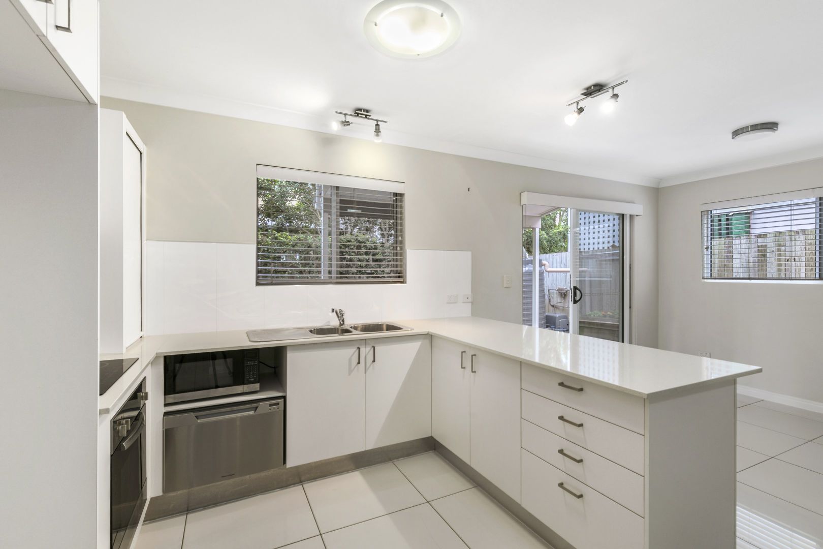 6/71 Junction Terrace, Annerley QLD 4103, Image 1