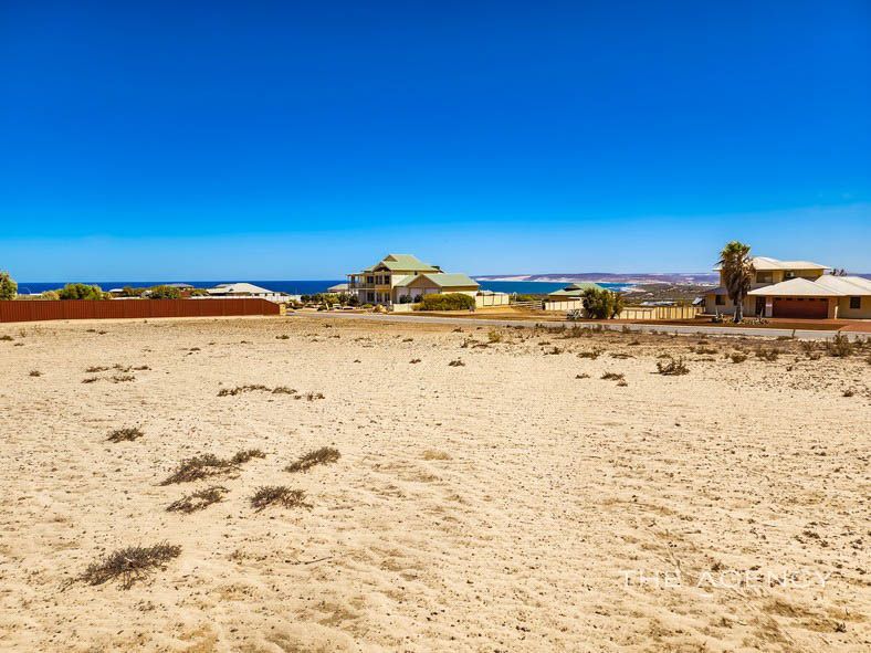 22 Charlton Loop, Kalbarri WA 6536, Image 2