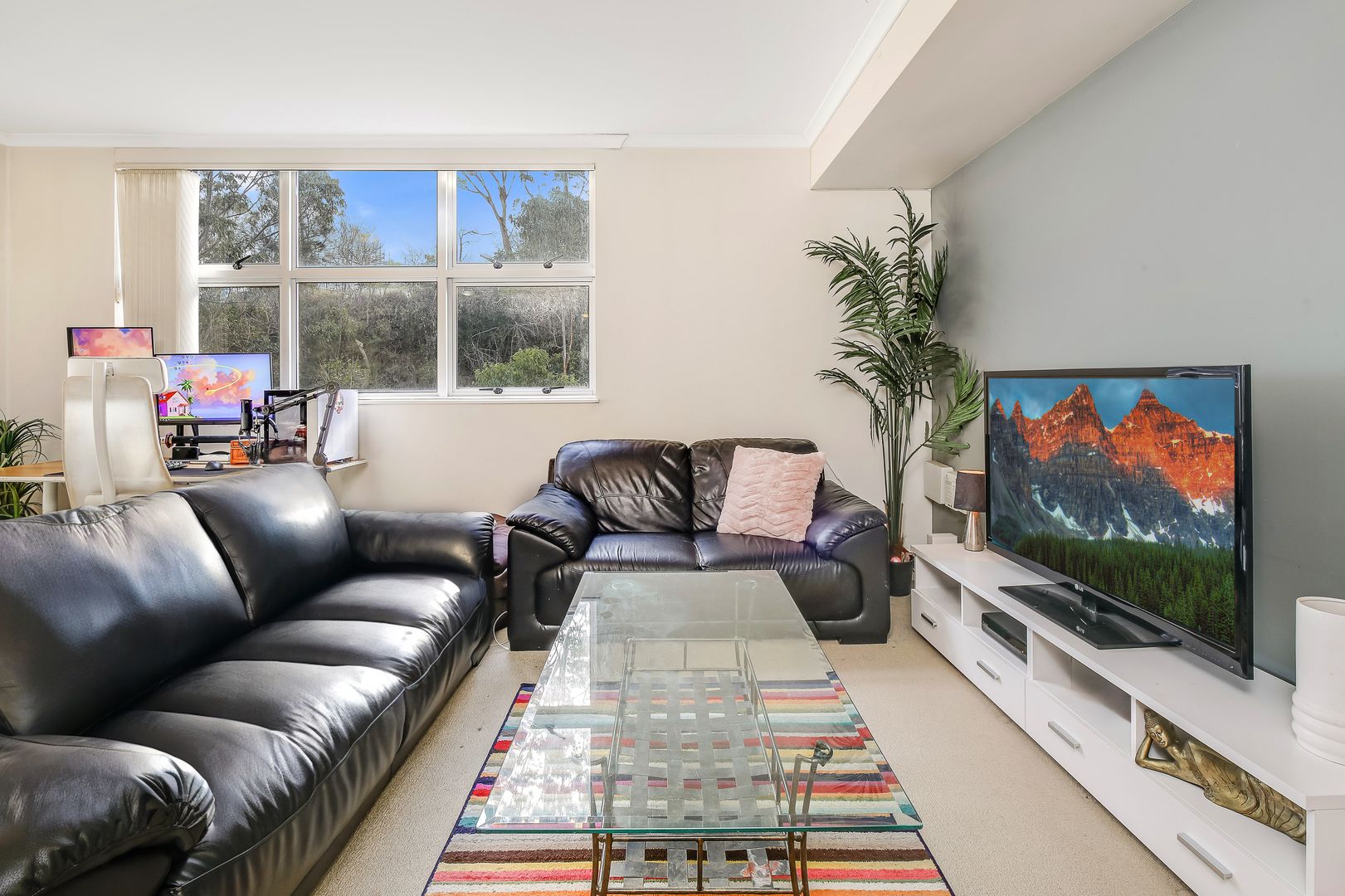 241/80 John Whiteway Drive, Gosford NSW 2250, Image 2