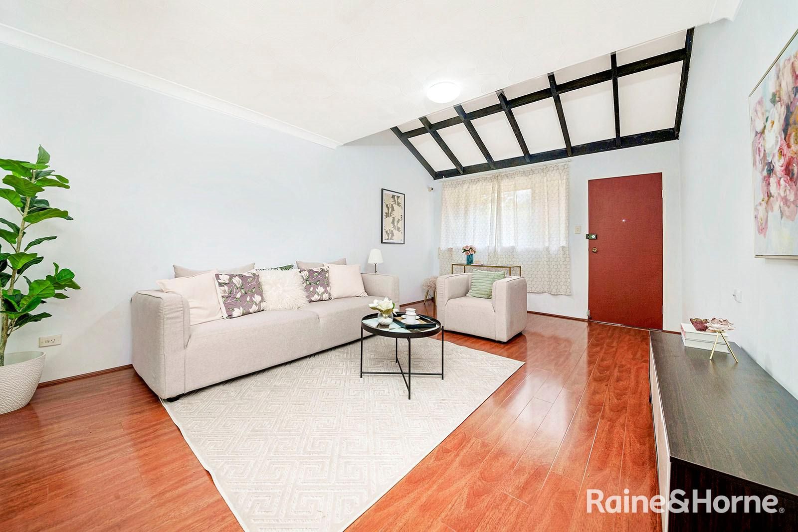 2 bedrooms Townhouse in 1/1-9 King Street PARRAMATTA NSW, 2150