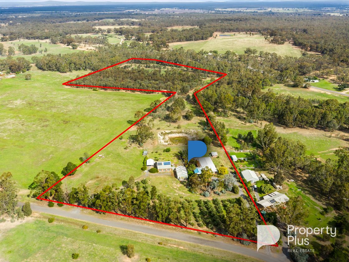 140 Middle Road, Bromley VIC 3472, Image 0