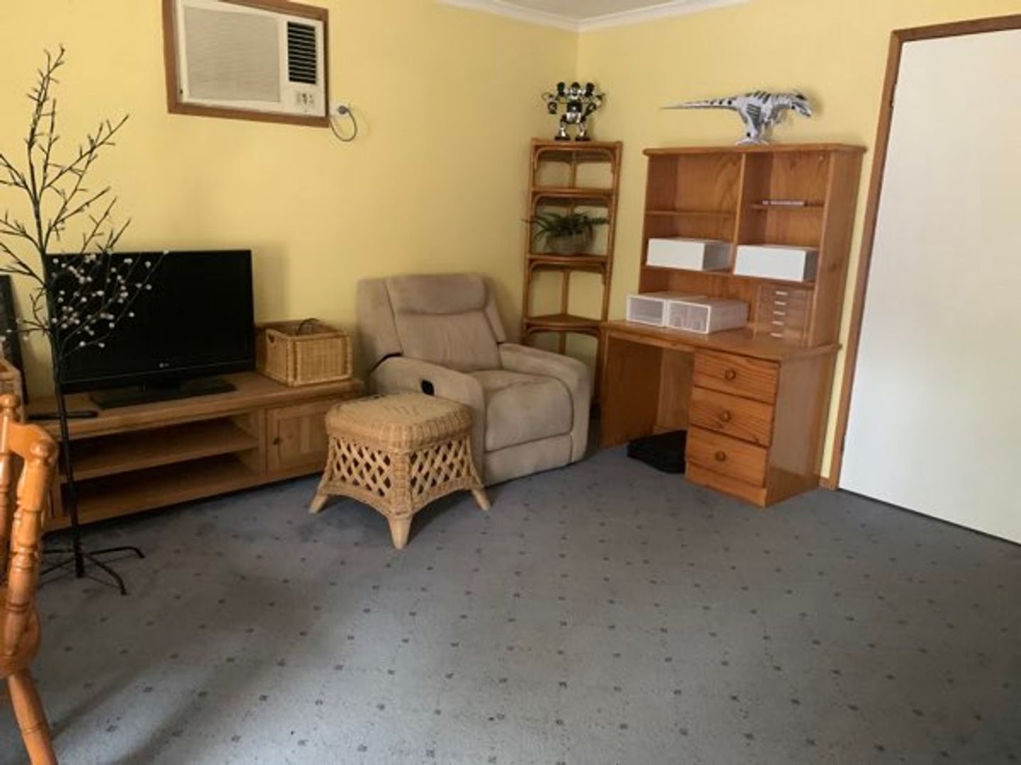 4/8B West Road, Buronga NSW 2739 Apartment For Rent Domain