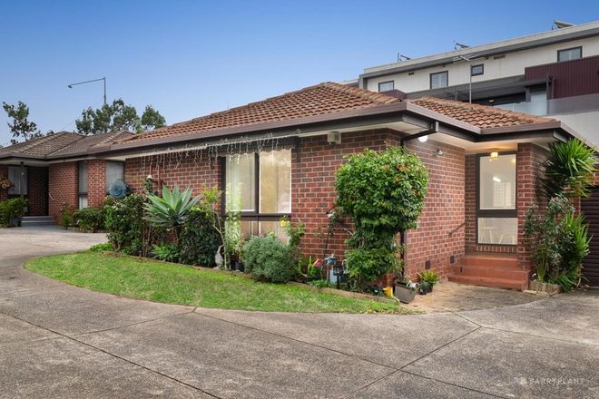 Picture of 2/876 Doncaster Road, DONCASTER EAST VIC 3109