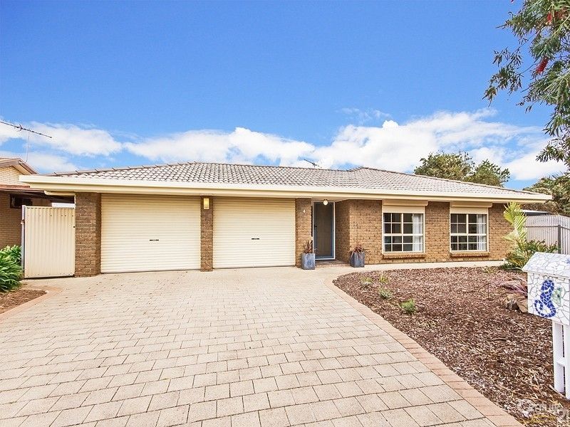 4 Coral Avenue, Port Willunga SA 5173, Image 1