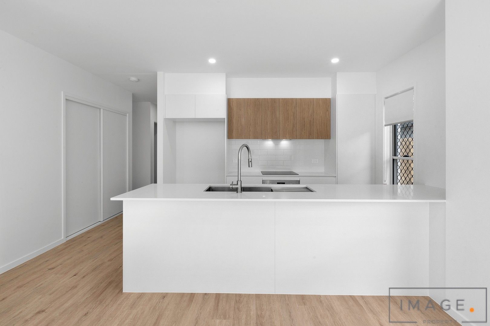 5 Point Av, Victoria Point QLD 4165 - House For Rent | Domain