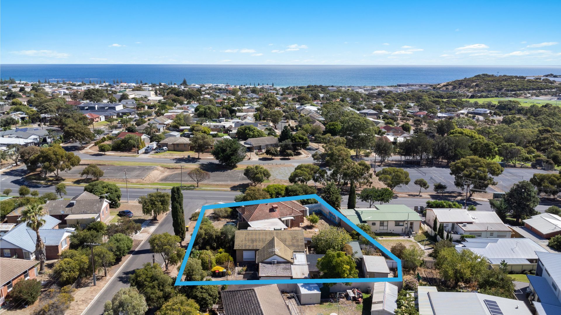 18 Galloway Road, Christies Beach SA 5165, Image 2