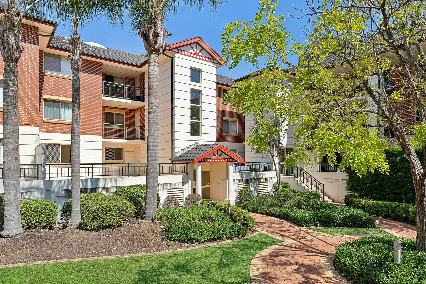 4/23 George Street, North Strathfield NSW 2137