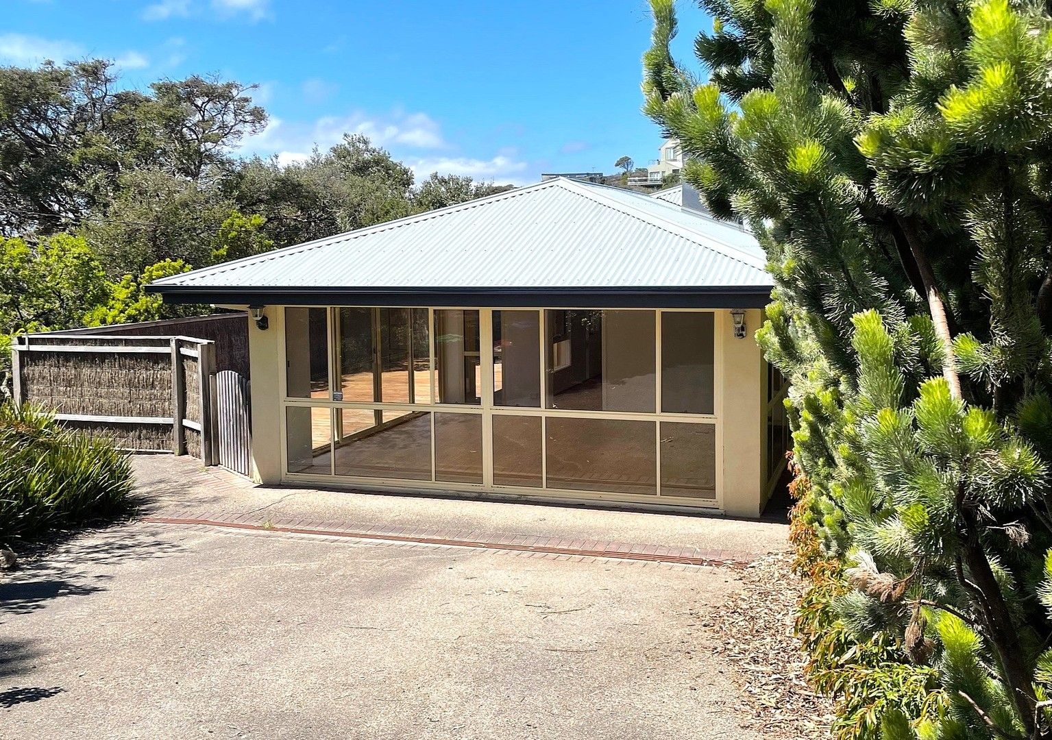 3 bedrooms House in 21 William Buckley Way SORRENTO VIC, 3943