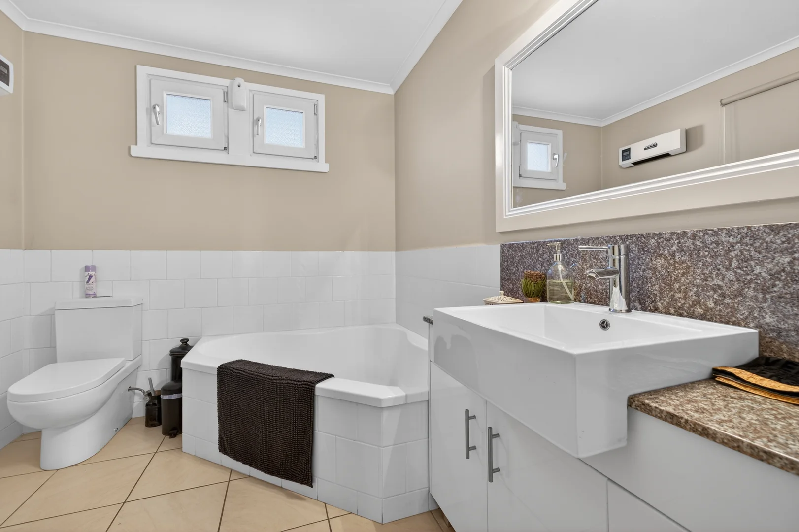 Additional image 44 of 27 Gravelly Point Road, Raymond Island VIC 3880