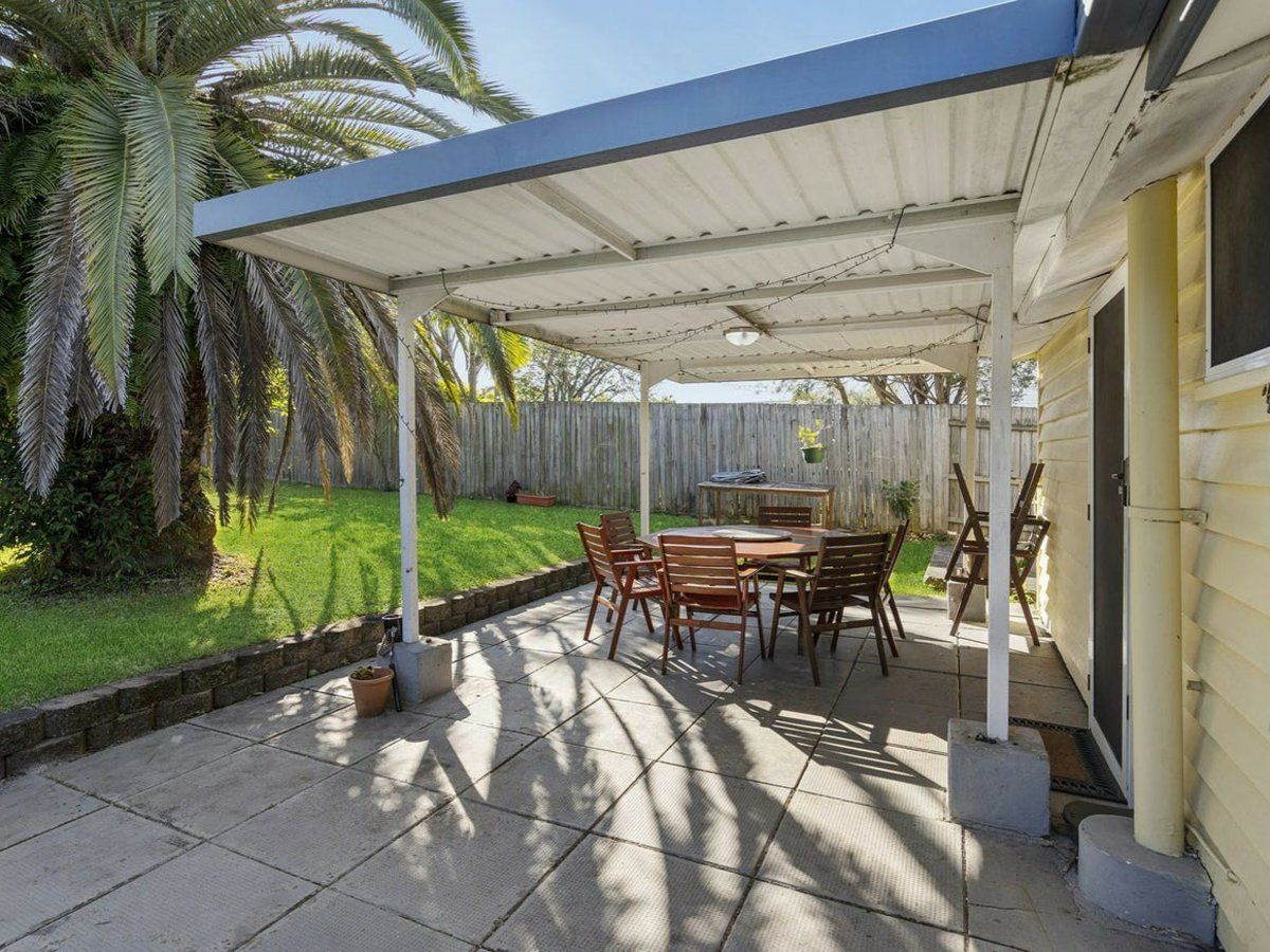 59 Lancelot Street, Tennyson QLD 4105 House For Rent Domain