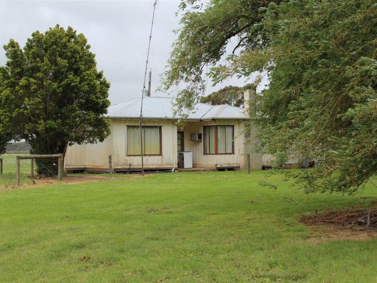565 Mount Misery Road, Bessiebelle VIC 3304, Image 2