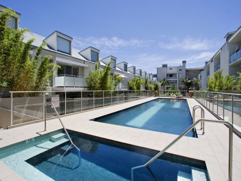 1 bedrooms Apartment / Unit / Flat in 45/249 Chalmers St REDFERN NSW, 2016