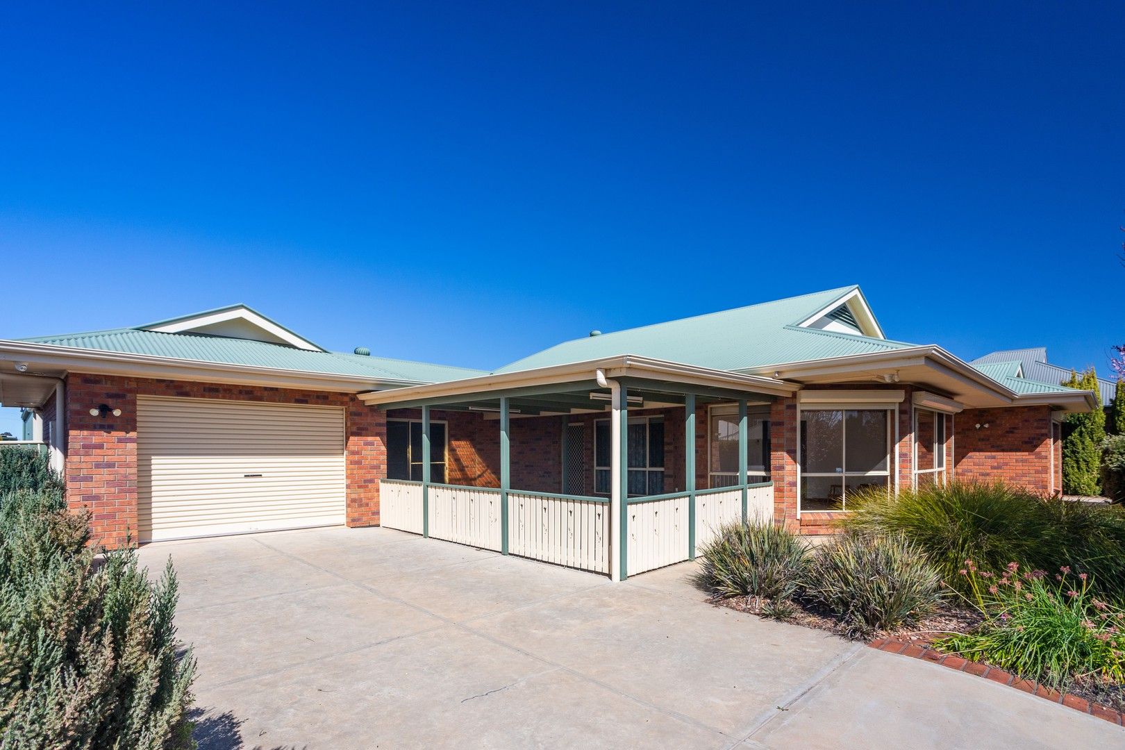 17 Nalara Avenue, Loxton SA 5333, Image 0