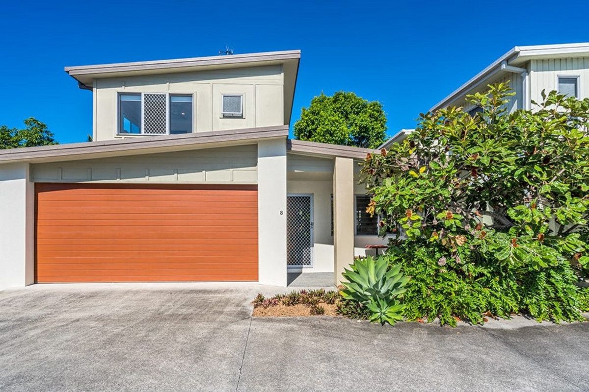 3 bedrooms Townhouse in 8/3-15 Lennox Circuit POTTSVILLE NSW, 2489