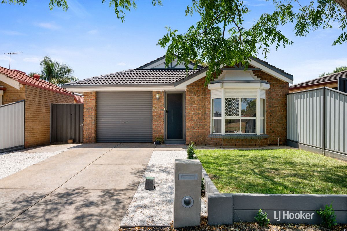 32 Balmoral Circuit, Blakeview SA 5114, Image 0