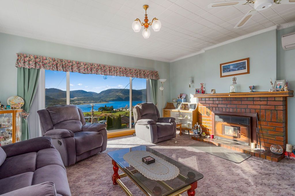 17 Laverack Court, Austins Ferry TAS 7011, Image 2