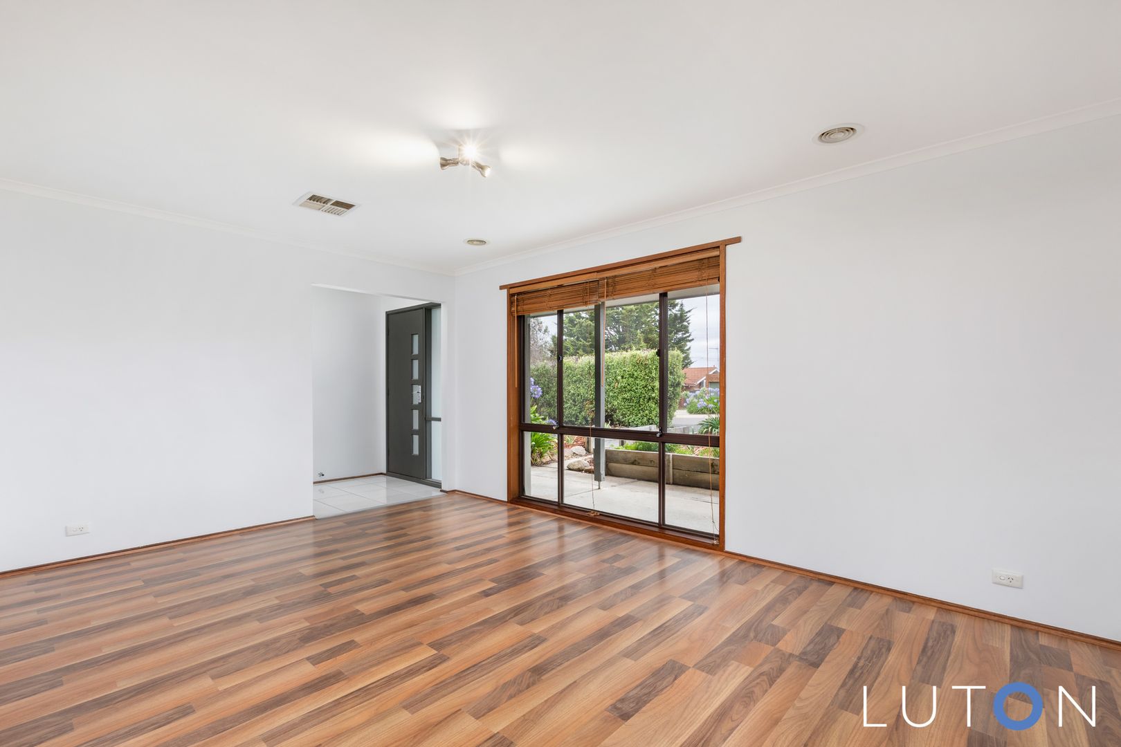 95 Henry Melville Crescent, Gilmore ACT 2905, Image 2