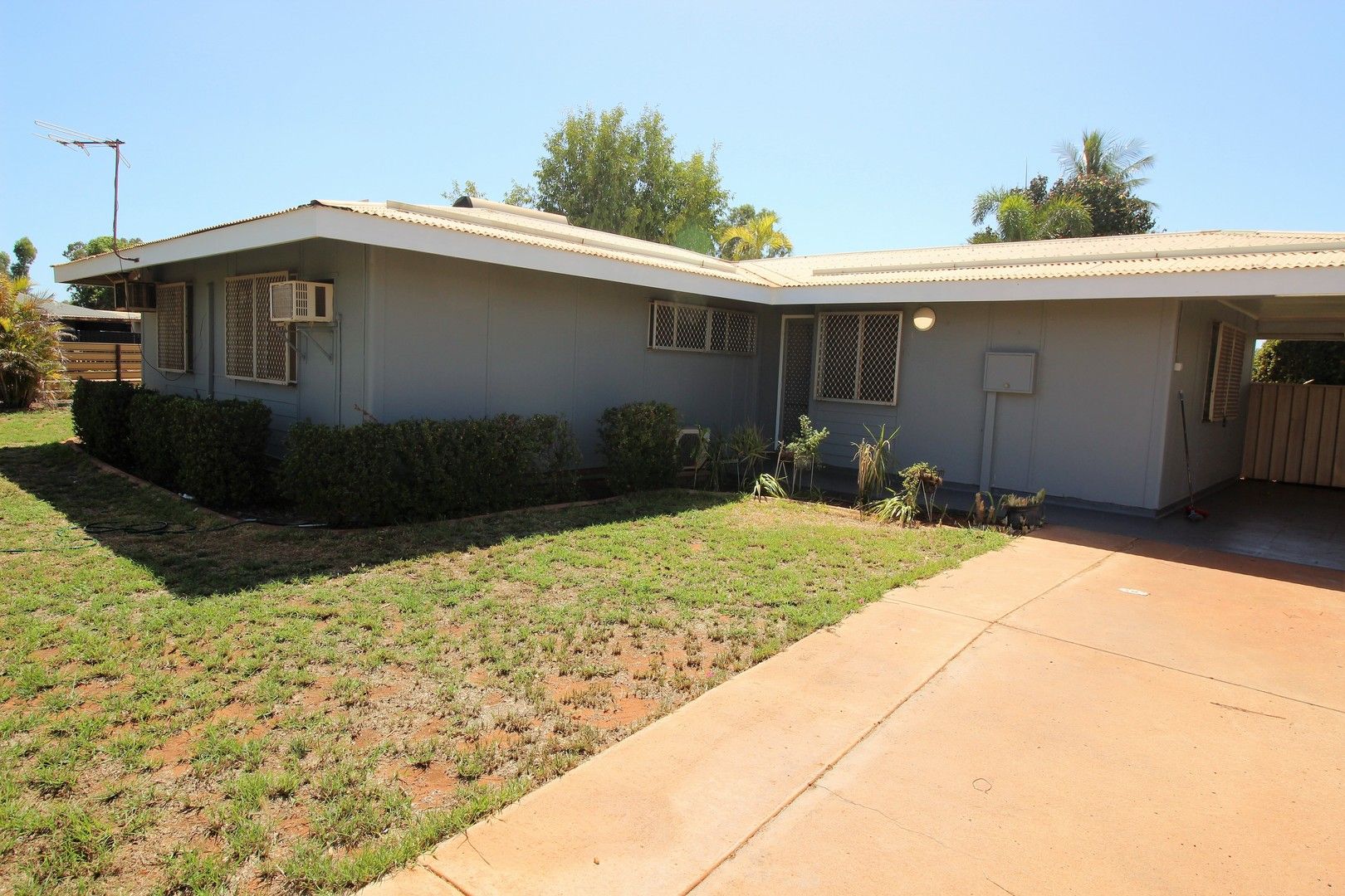 3 bedrooms House in 2 Frisby Court SOUTH HEDLAND WA, 6722