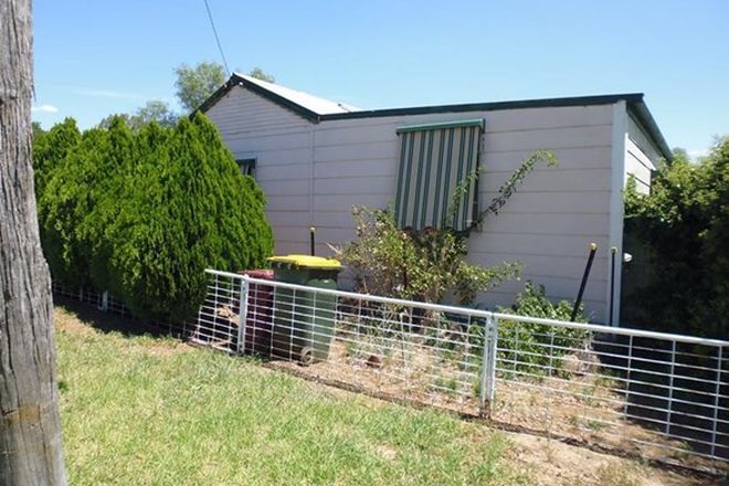 Picture of 9 Waugoola Street, WOODSTOCK NSW 2793