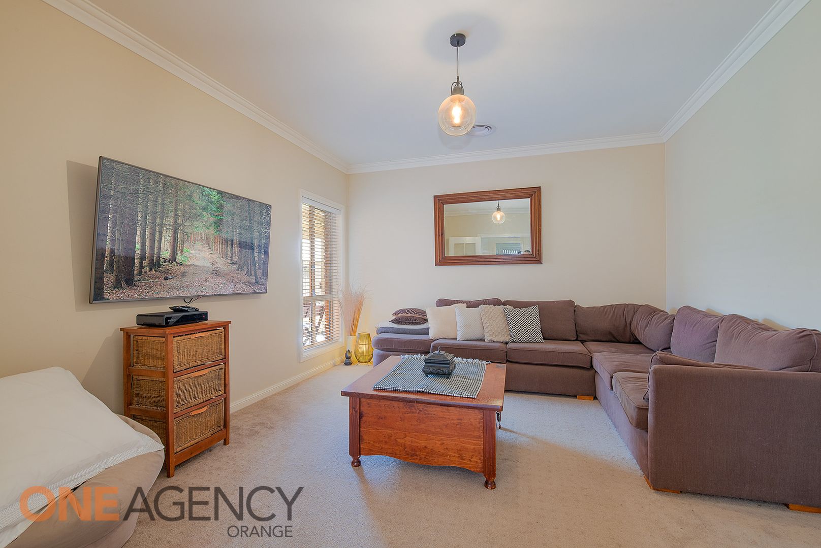 27 Catania Street, Orange NSW 2800, Image 2