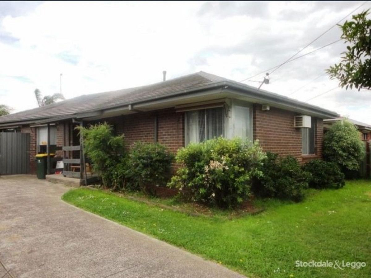 3 bedrooms House in 20 Valentine Avenue THOMASTOWN VIC, 3074