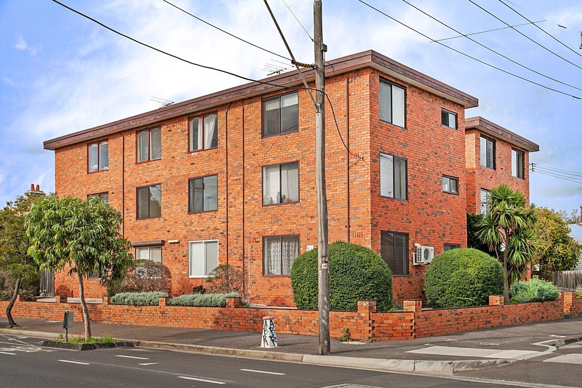 2 bedrooms Apartment / Unit / Flat in 11/96 Glenlyon Road BRUNSWICK VIC, 3056