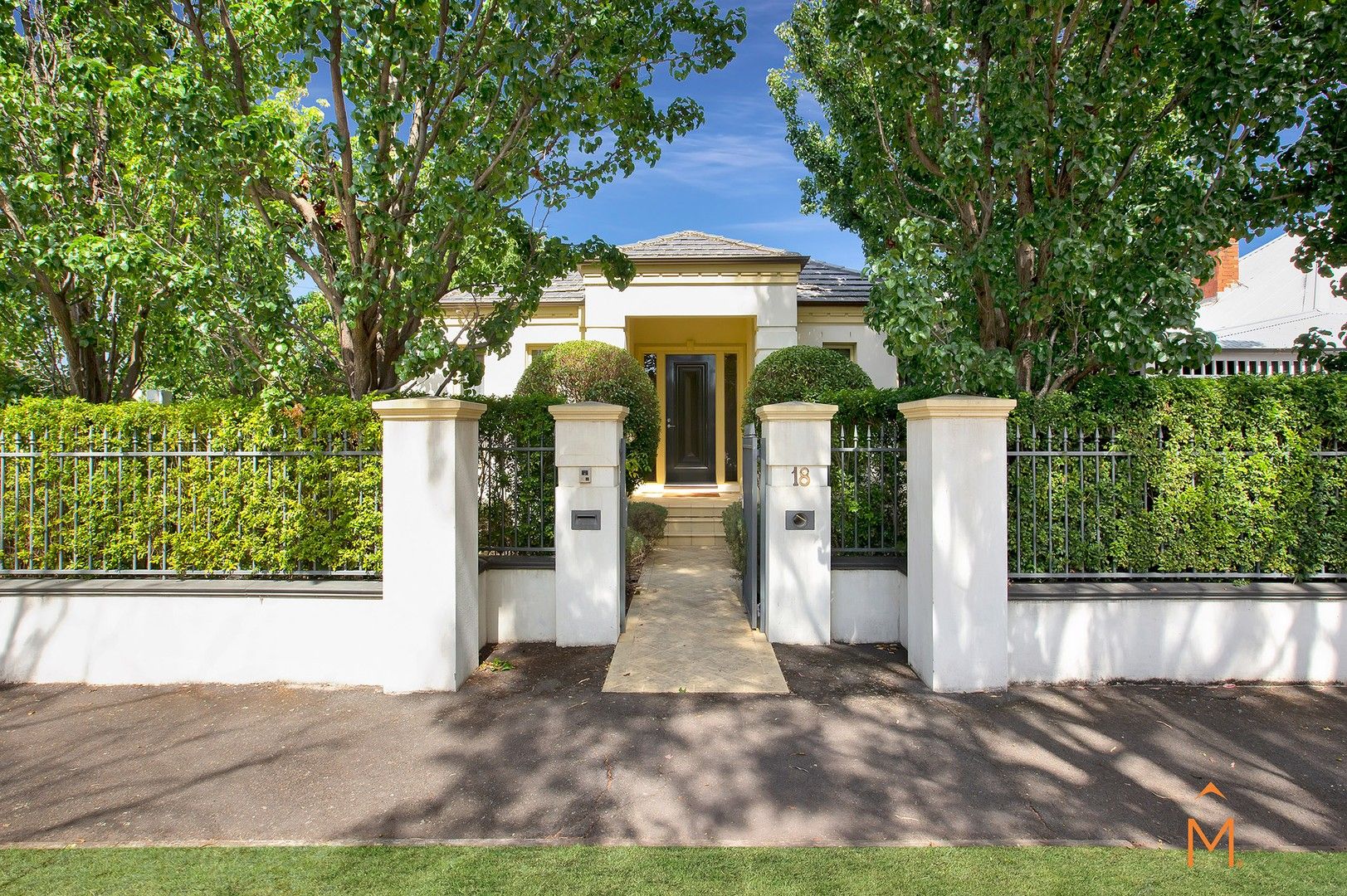 4 bedrooms House in 18 Boxshall Street BRIGHTON VIC, 3186